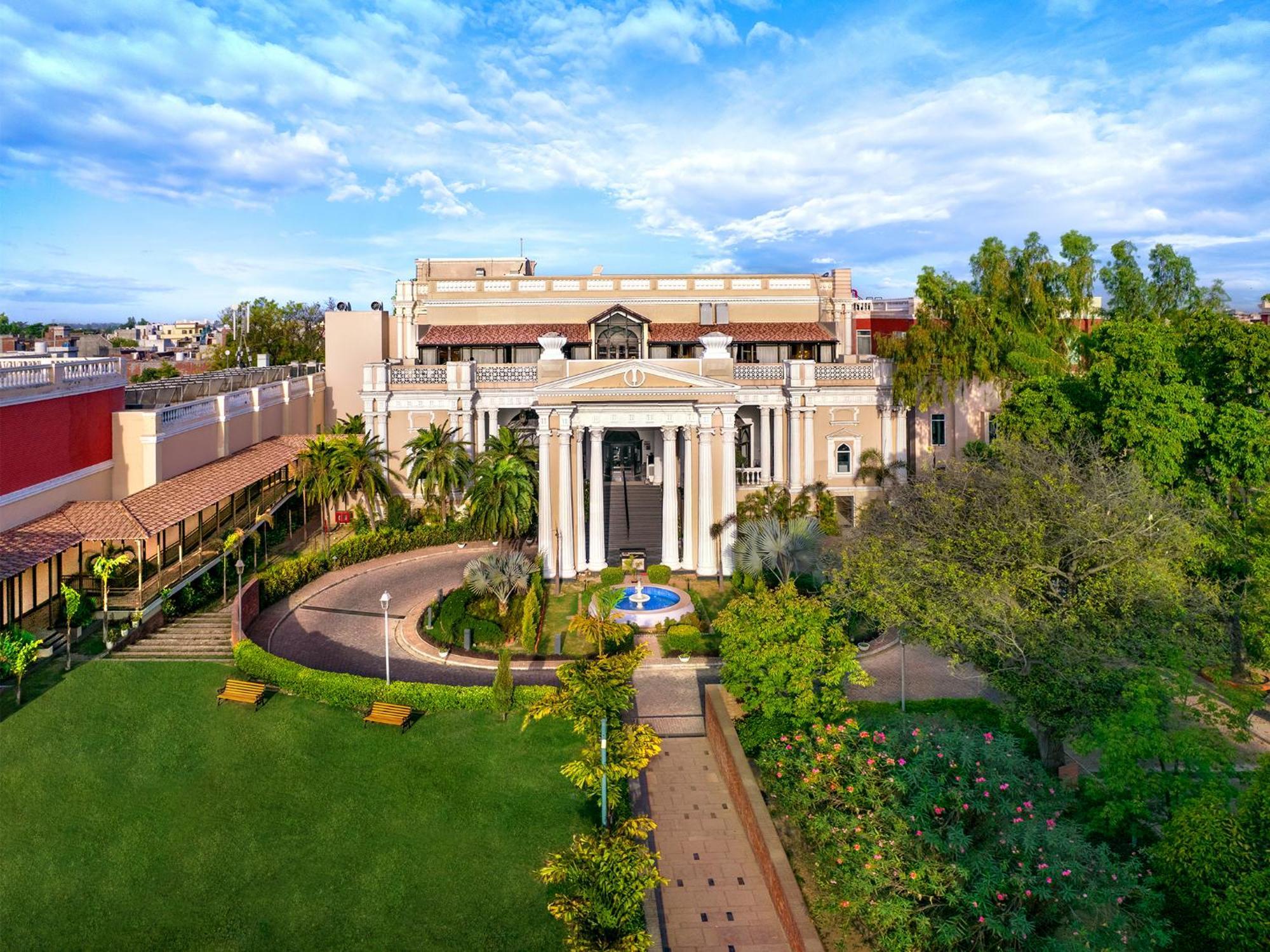 Welcomhotel By Itc Hotels, Raja Sansi, أمريتسار المظهر الخارجي الصورة